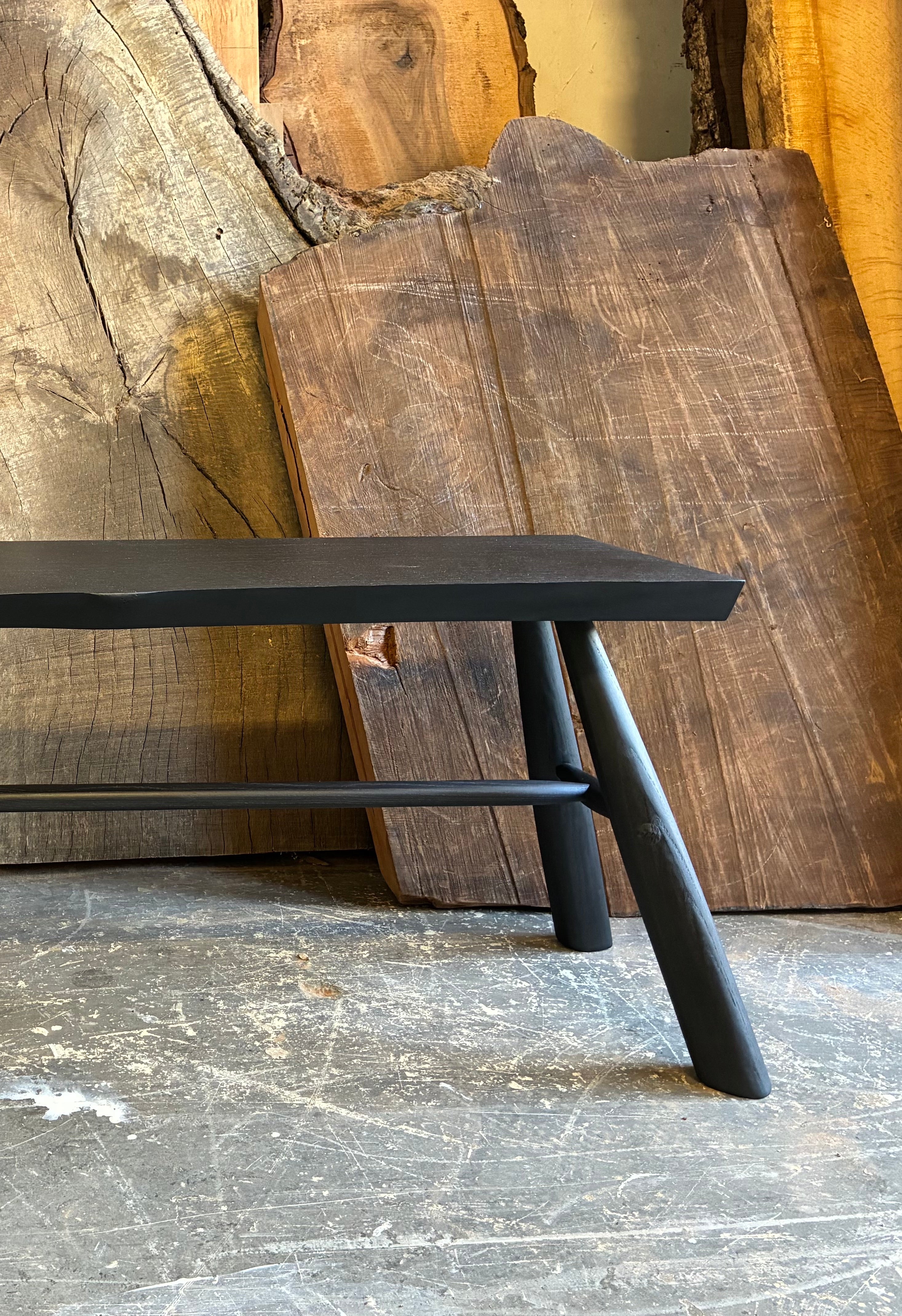 Ash Bench in Black - detail view